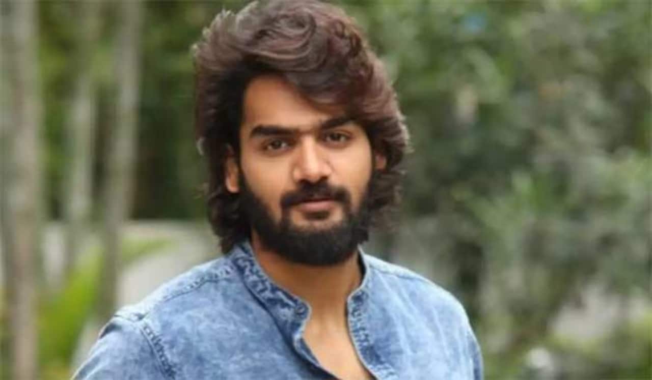 மீண்டும் நாயகனாக நடிக்கப் போன வலிமை வில்லன்