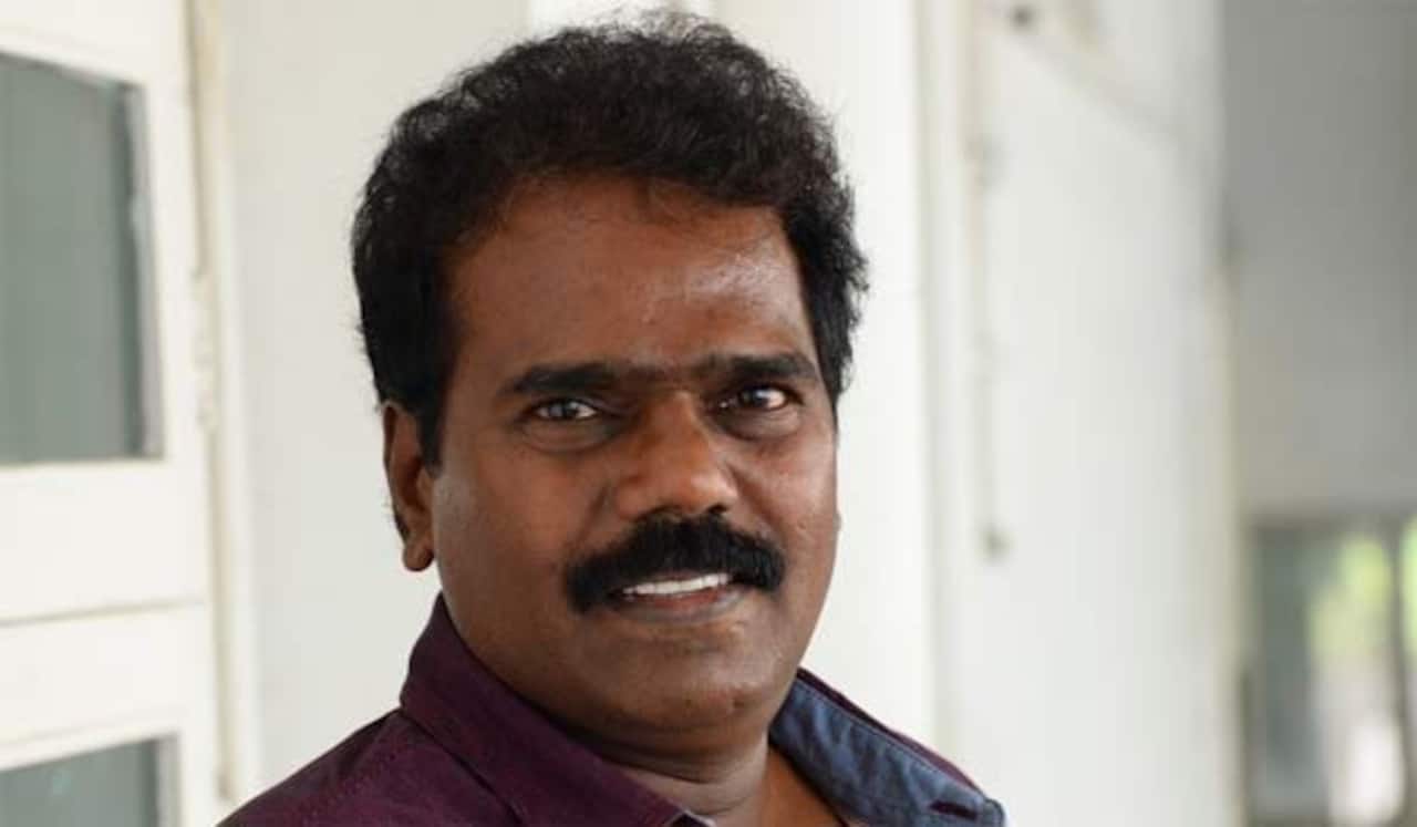 தமிழர்களாகிய நாம் சிந்திக்க வேண்டும்: தங்கர் பச்சான்