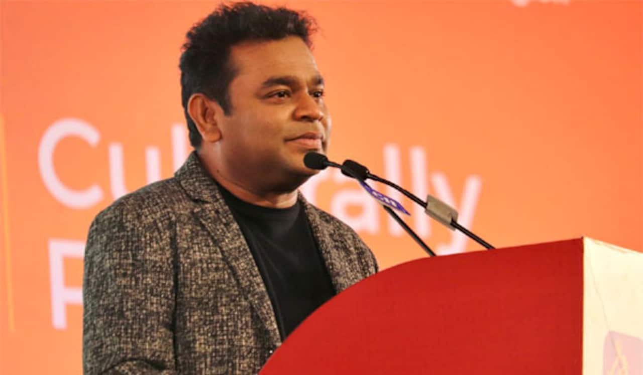 ‛தமிழ் தான் இணைப்பு மொழி : அமித்ஷாவுக்கு ஏ.ஆர்.ரஹ்மான் பதில்