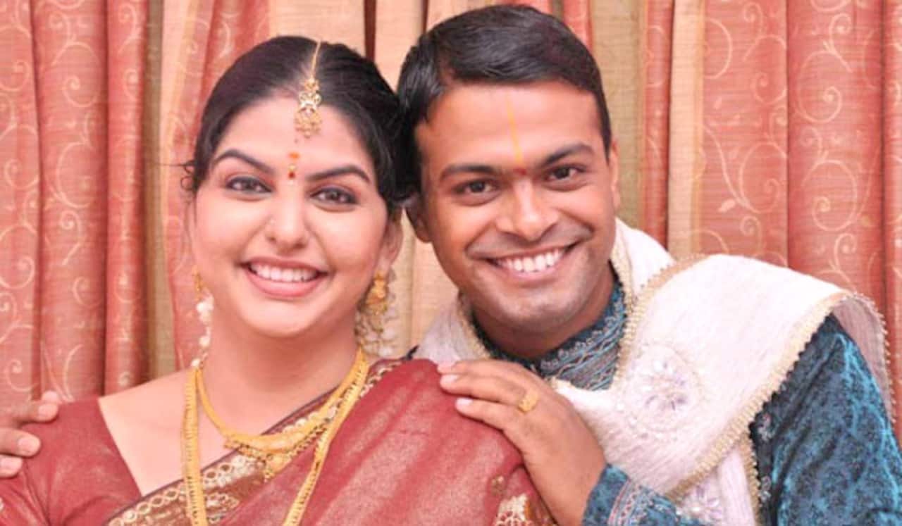 எதிர்நீச்சல் தொடருக்கு வசனம் எழுதும் சீரியல் நடிகை யார் தெரியுமா?