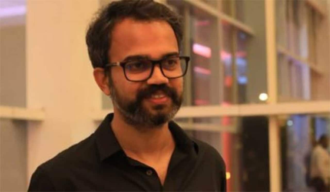 குடித்துவிட்டு கதை எழுதுவேன் - கேஜிஎப் இயக்குனர் அதிர்ச்சித் தகவல்