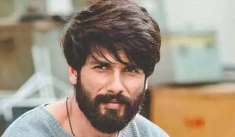 கபீர் சிங் படத்தில் நடித்தபின் புகை பிடிப்பதை நிறுத்தி விட்டேன் ; ஷாகித் கபூர்