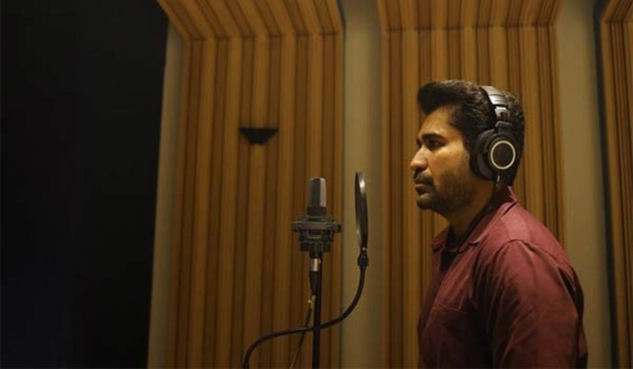விஜய் ஆண்டனியின் ரத்தம்: டப்பிங் துவக்கம்