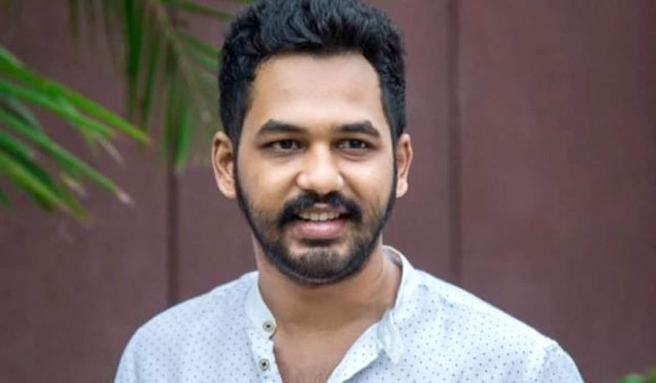 ஹிப்ஹாப் ஆதி வீட்டின் மீது கல்வீச்சு : 2 பேர் கைது
