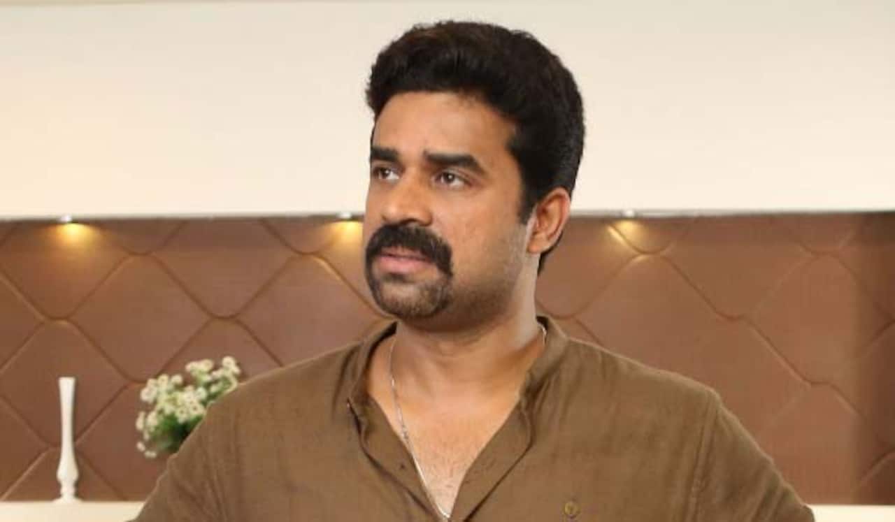 பிரபல தயாரிப்பாளர் மீது இன்னொரு பெண் பாலியல் புகார்
