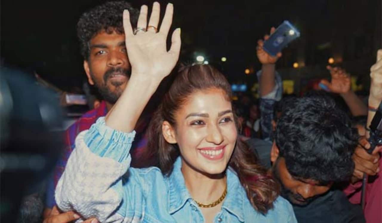 காதலனுக்காக தியேட்டர் வரை சென்ற நயன்தாரா
