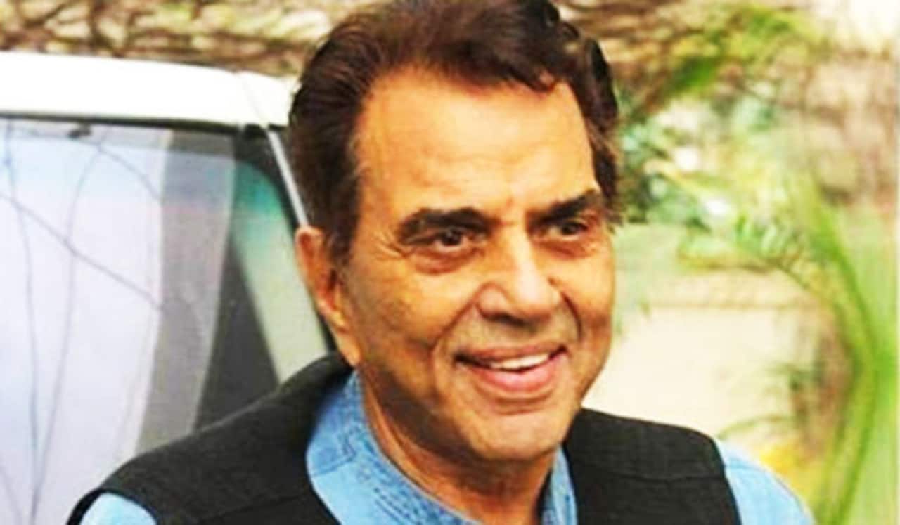 குணமடைந்து வீடு திரும்பினார் தர்மேந்திரா