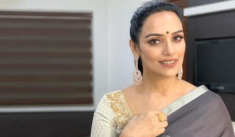 நடிகர் சங்க நடவடிக்கையில் திருப்தியில்லை : மூன்று நடிகைகள் அடுத்தடுத்து ராஜினாமா