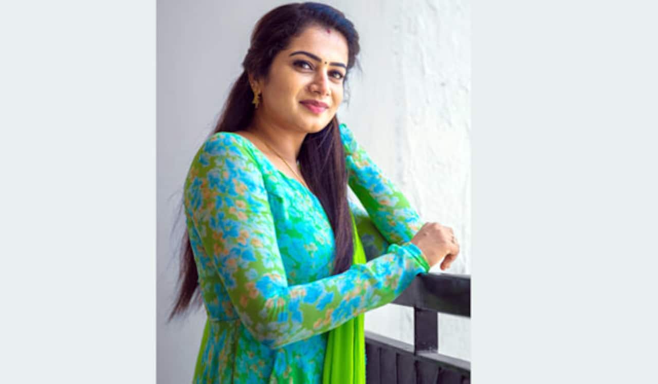 என்ன சொல்கிறார் சூப்பர் குயின் பார்வதி