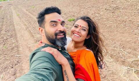 நடிகர் பாலாவின் முன்னாள் மனைவியுடன் நெருக்கமாக இருக்கும் இசையமைப்பாளர்