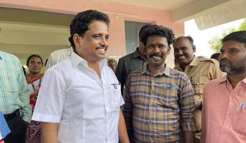 விஜய் டிவி ராமர் ஒரு அரசு அதிகாரியா? அதிர்ச்சியில் ரசிகர்கள்!