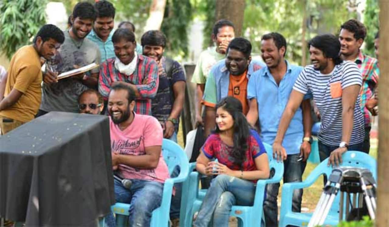 சம்பள உயர்வு கோரி: தெலுங்கு சினிமா தொழிலாளர்கள் ஸ்டிரைக்