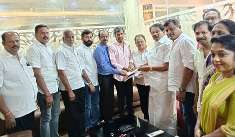 பையனூரில் திரைப்பட தொழிலாளர் குடியிருப்பு : அமைச்சருடன் திரைத்துறையினர் ஆலோசனை