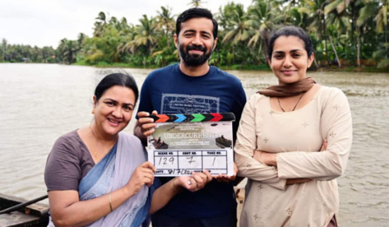 குறும்பட இயக்குனரின் படத்தில் ஊர்வசி - பார்வதி