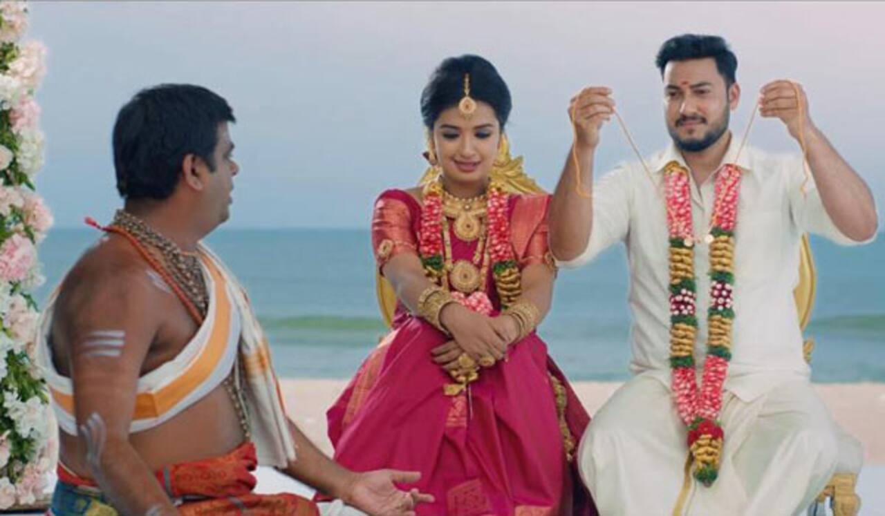 மந்திர புன்னகை : ஆகஸ்ட் 1 முதல் ஒளிபரப்பாகிறது