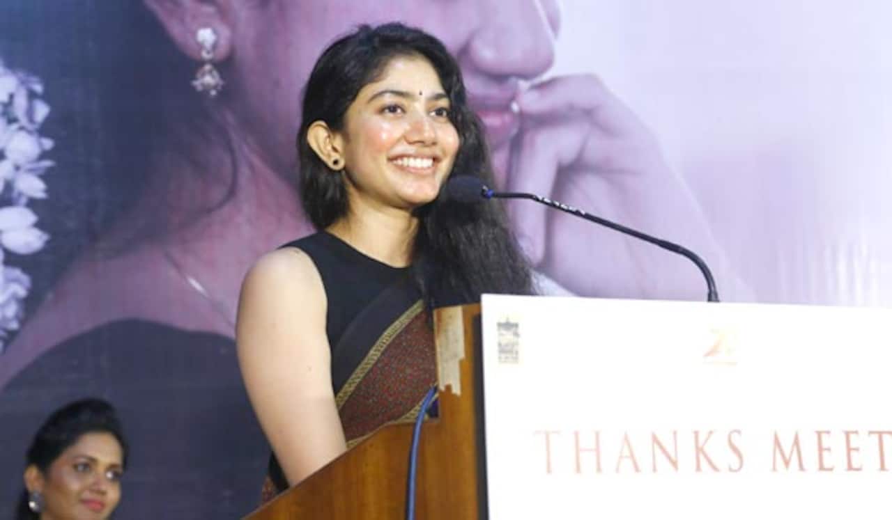 பாராட்டுகளை உணர்வால் வெளிப்படுத்திய ரசிகர்கள்: சாய்பல்லவி நெகிழ்ச்சி