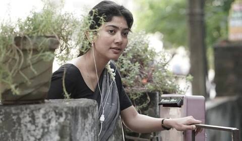 பெங்காலி மொழியில் வெளியாகும் கார்கி
