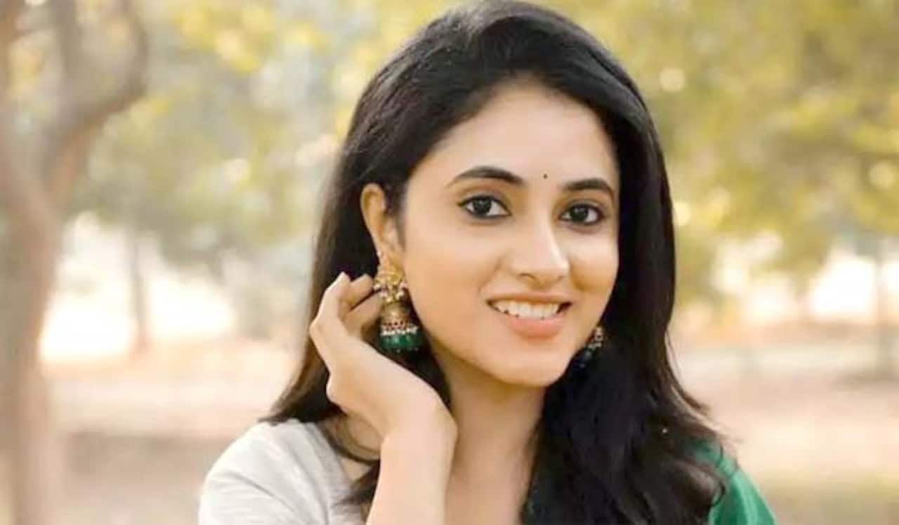 ஜெயம் ரவியுடன் இணைந்த பிரியங்கா மோகன்