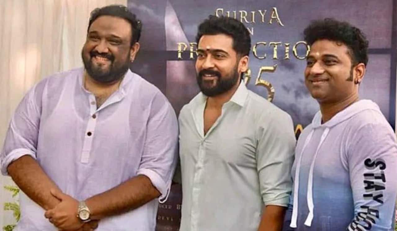 சூர்யா 42 : நடிகர்கள் பட்டியல் வெளியானது