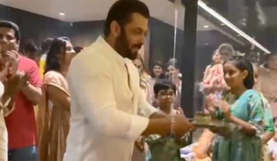 விநாயகர் சதுர்த்தி கொண்டாடிய சல்மான்கான், ஷாருக்கான்