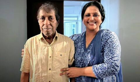 ஆளே அடையாளம் தெரியாமல் மாறிப்போன சீனிவாசன்