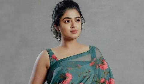 தனுசுடன் ஜோடி சேரும் சிம்பு பட நடிகை