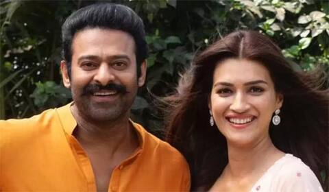 பிரபாஸ், கிரித்தி சனோன் காதலா ? ரசிகர்களின் பரபரப்பு பதிவுகள்