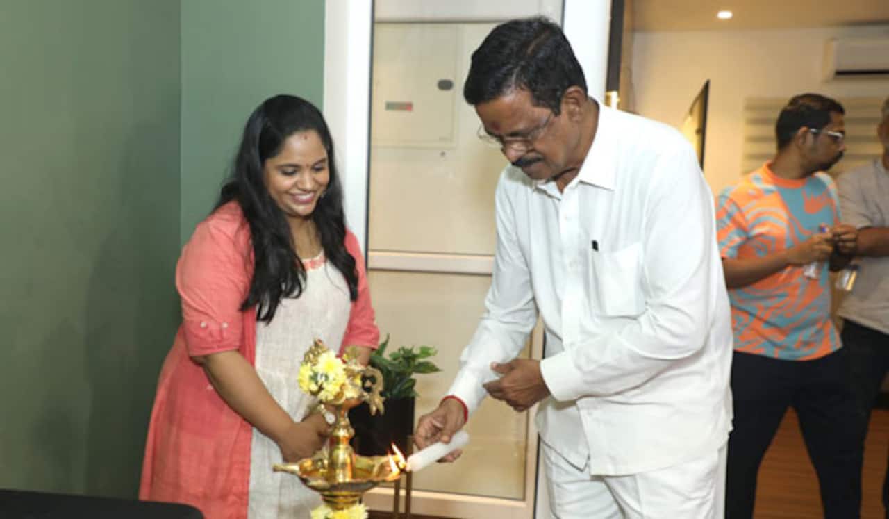 ரிக்கார்டிங் ஸ்டூடியோ தொடங்கினார் சைந்தவி