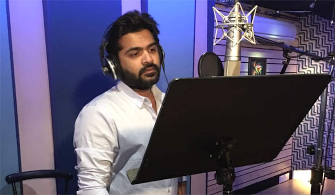 ஹிந்தியில் பாடகராக களமிறங்கிய சிம்பு