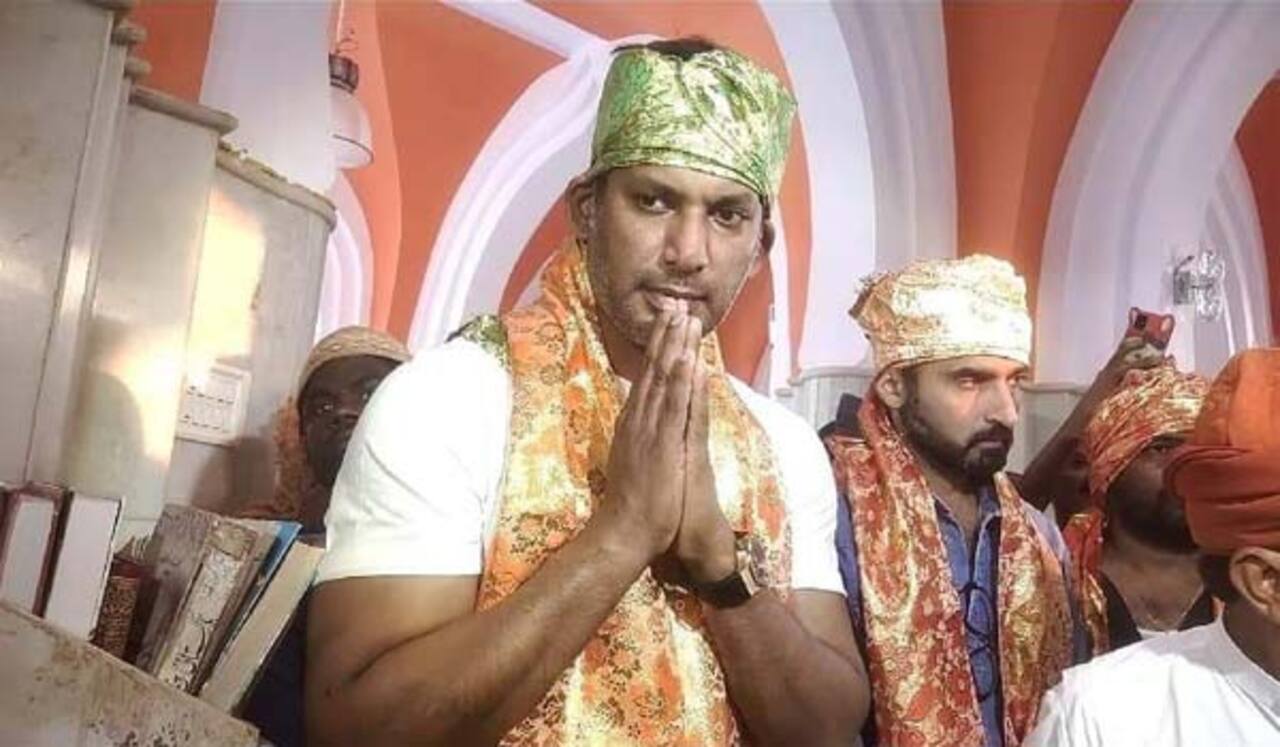 அமீன் பீர் தர்காவில் வழிபாடு நடத்திய விஷால்!