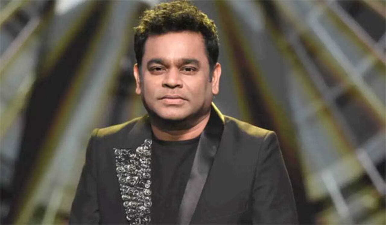 தீபாவளி கொண்டாட்டம் : பிரதமர் மோடியின் பதிவை ரீ-டுவீட் செய்த ஏ.ஆர்.ரஹ்மான்