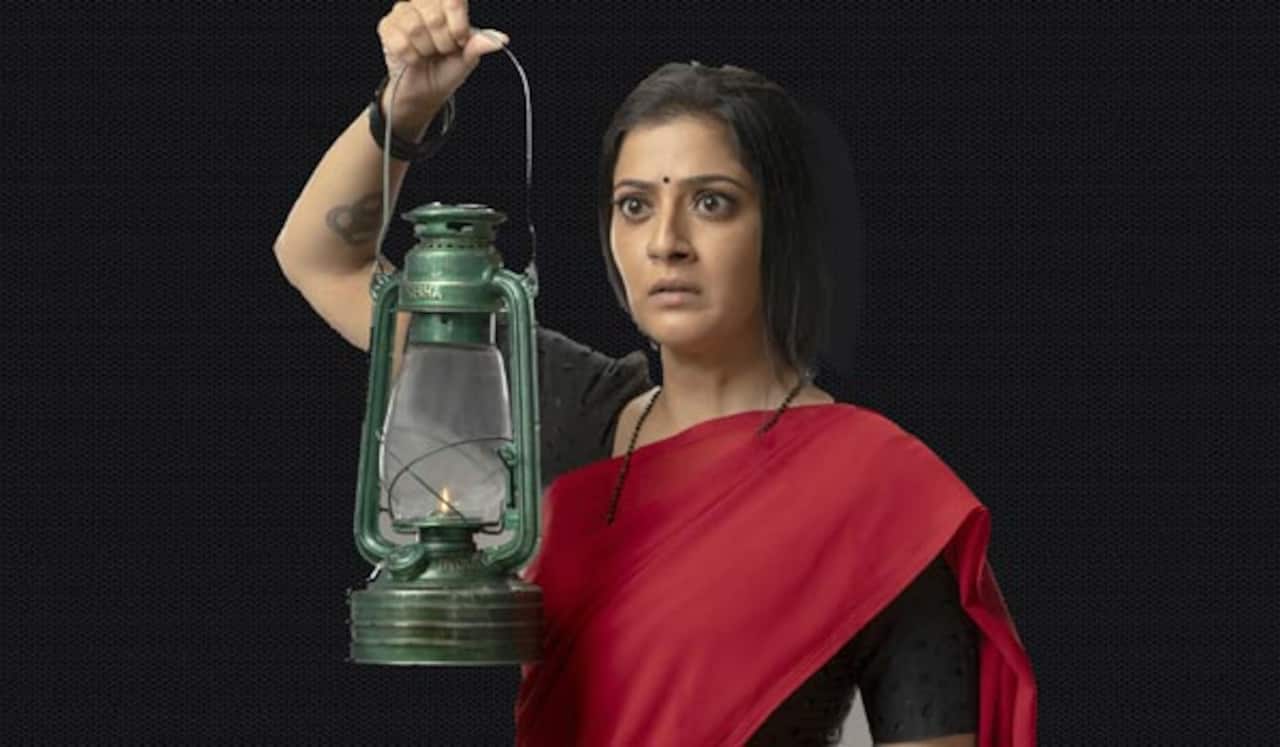 கன்னட ரீமேக்கில் வரலட்சுமி