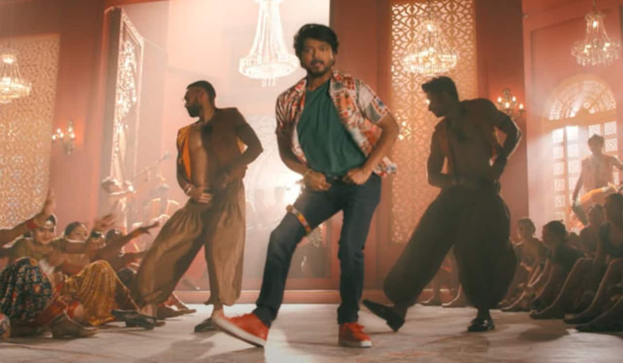 விஜய் பாடிய ‛ரஞ்சிதமே.... : வாரிசு முதல் பாடல் நவ.,5ல் வெளியாகிறது