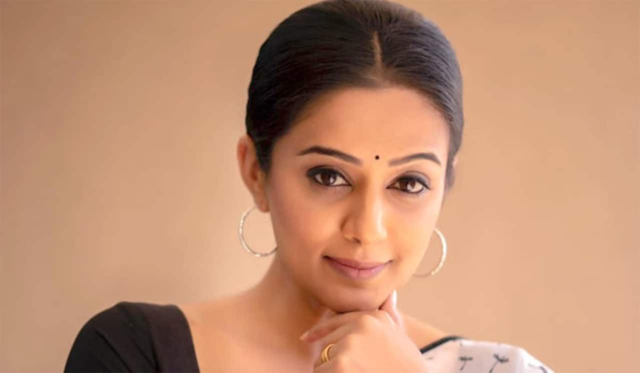 முதல்வர் வேடத்தில் பிரியாமணி