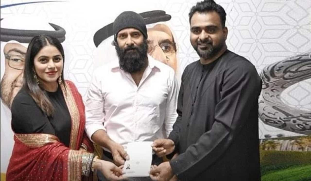 விக்ரமிற்கு கோல்டன் விசா
