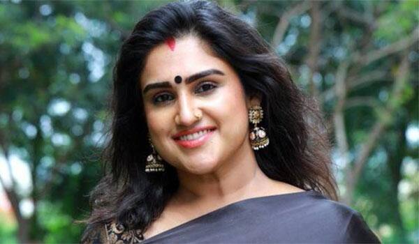 பிக்பாஸ் வீடா? இல்ல.... - விளாசிய நடிகை  வனிதா