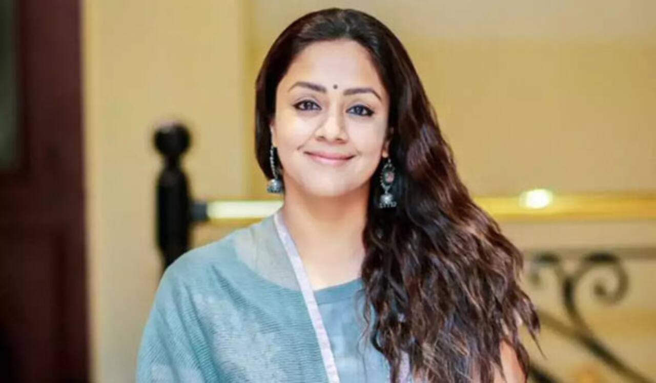 21 ஆண்டுகளுக்கு பிறகு பாலிவுட் செல்கிறார் ஜோதிகா