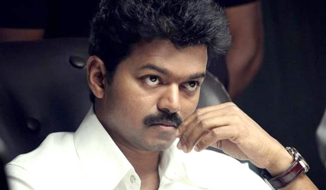 10 ஆண்டுகளாக தரப்படும் நெருக்கடி : அதிரடி தீர்வு காண விஜய் முடிவு?