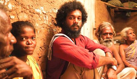 ரத்தசாட்சியில் அமைதி புரட்சி