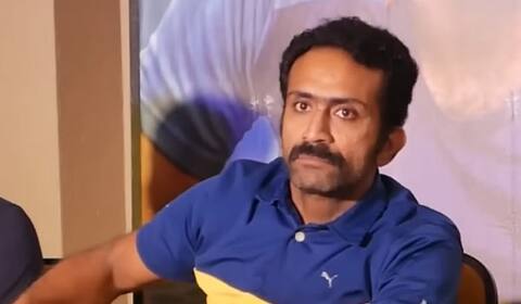 விமானத்தில் இருந்து இறக்கிவிடப்பட்ட விஜய் பட வில்லன் நடிகர்