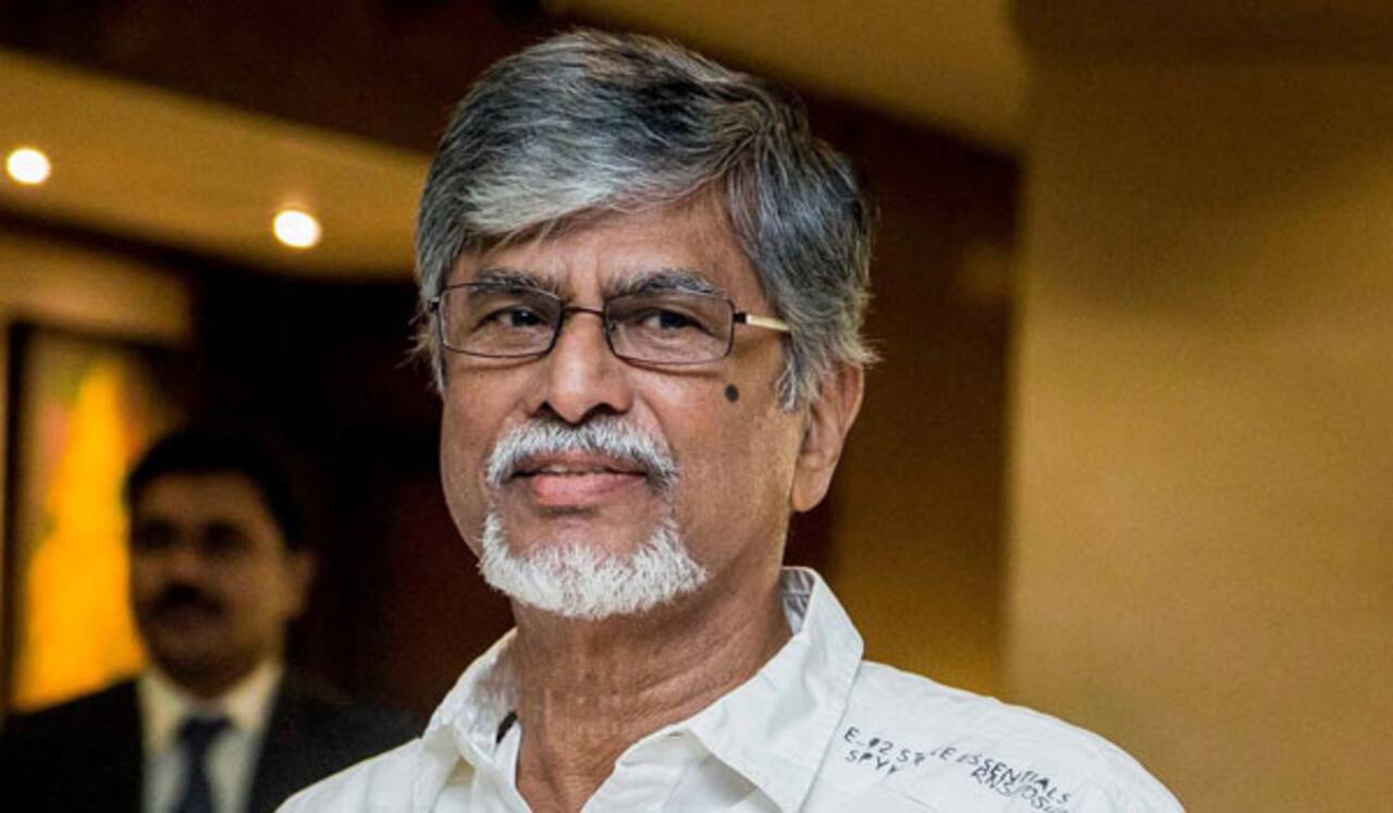 21 லட்சம் மோசடி: விஜய் தந்தையிடம் போலீஸ் விசாரணை