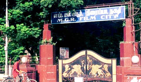 எம்.ஜி.ஆர் திரைப்பட நகரை புதுப்பிக்க தமிழக அரசு முடிவு: முதல்கட்டமாக 5 கோடி ஒதுக்கீடு