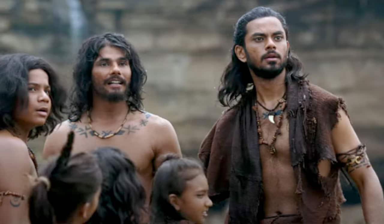 தமிழிலும் வெளியாகும் ஆர் யா பார்