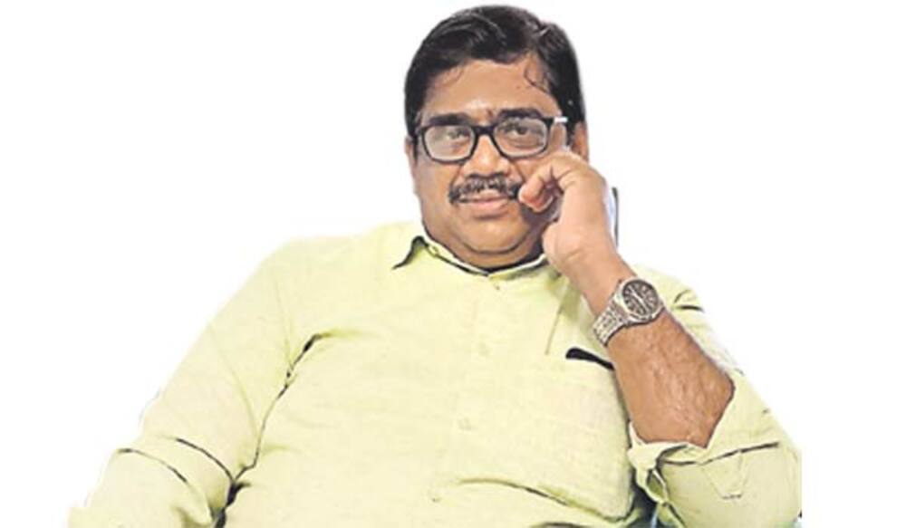 வருகிறார் ஒரு வசனகர்த்தா: அற்புதம் காட்டும் அரவிந்தன்