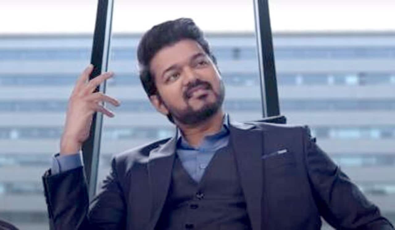 “5_நிமிடத்தில்_ஆட்சியே_மாறும்” - யாருக்கு டிரெண்ட் செய்கிறார்கள் விஜய் ரசிகர்கள்