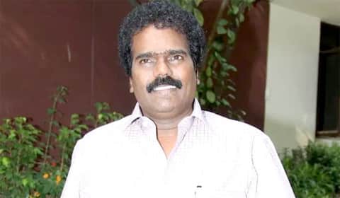 ஜல்லிக்கட்டு பரிசு : காருக்கு பதில் விவசாய கருவி, மாடு, நிலம் வழங்கலாம் - தங்கர் பச்சான்