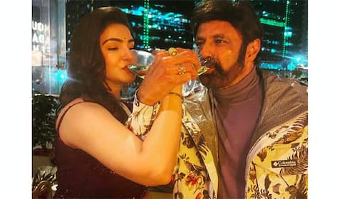 பார்ட்டியில் நடிகையுடன் ஷாம்பெயின் குடித்த பாலகிருஷ்ணா