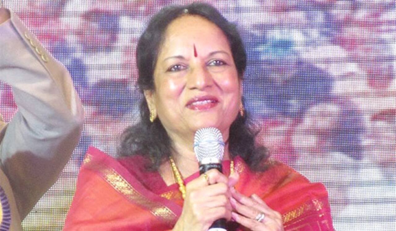 பிரபல பின்னணி பாடகி வாணி ஜெயராம் மறைவு
