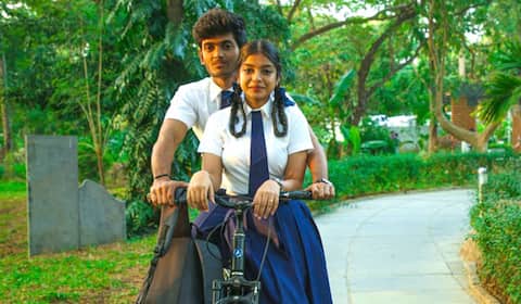 நினைவெல்லாம் நீயடா : மீண்டும் ஒரு பள்ளி காதல் படம்