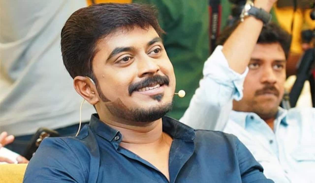 அரசியலும் சினிமாவும் இரண்டு கண்கள் - அசீம்